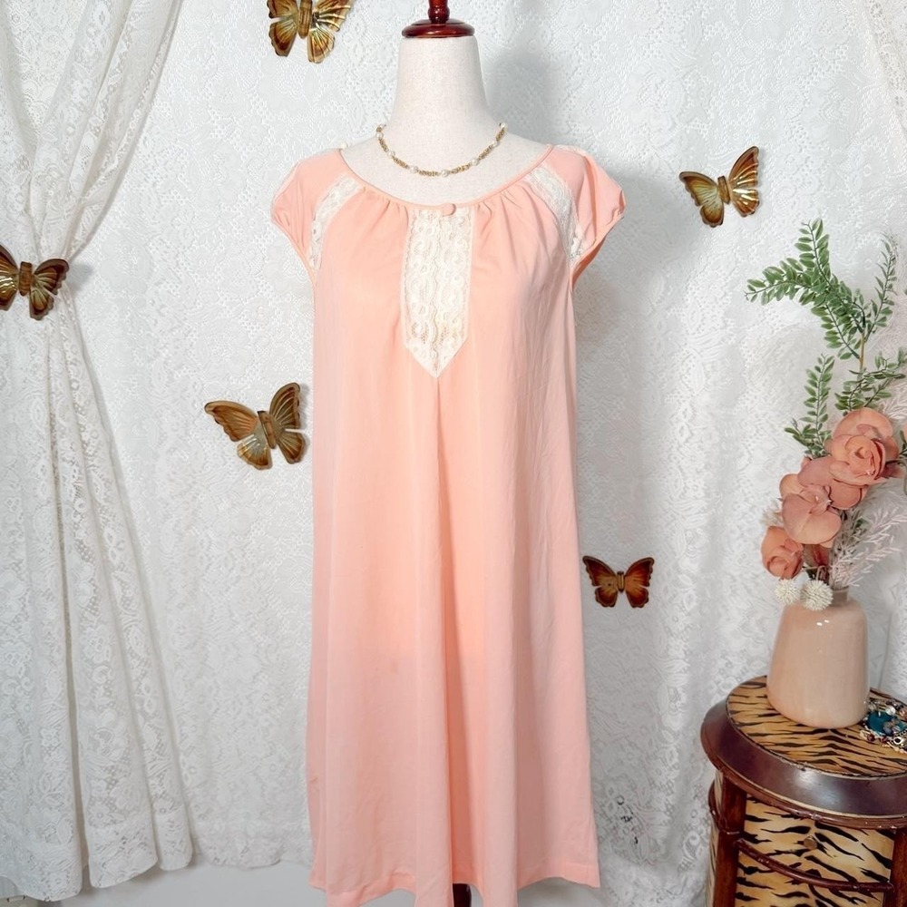 Vintage 60s Gossard Artemis Peachy pink lace night gown slip - Picture 1 of 8